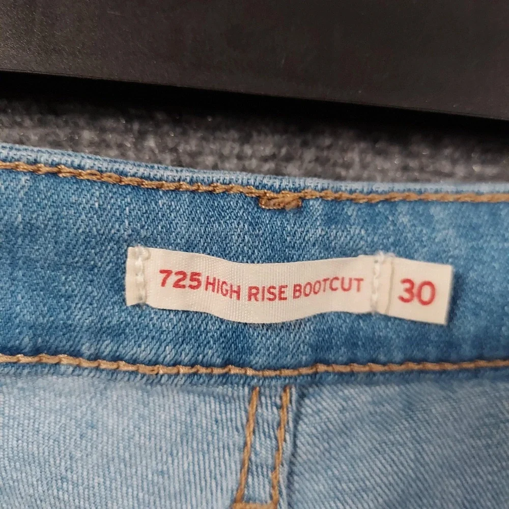 Levis brand levi